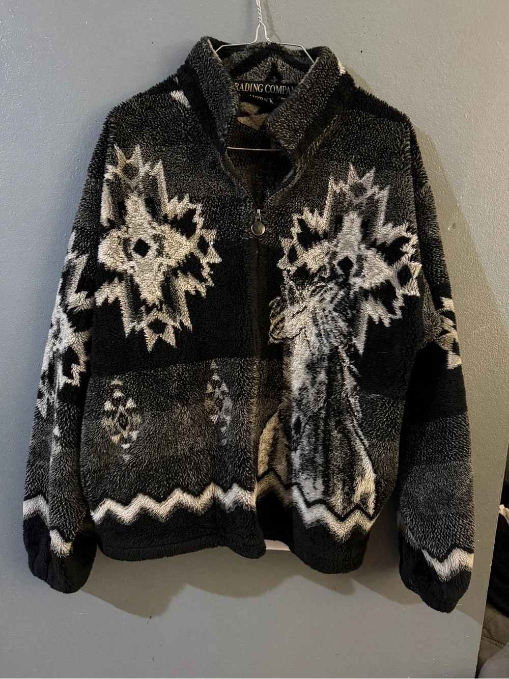 vintage 1990s black and grey sherpa fleece jacket